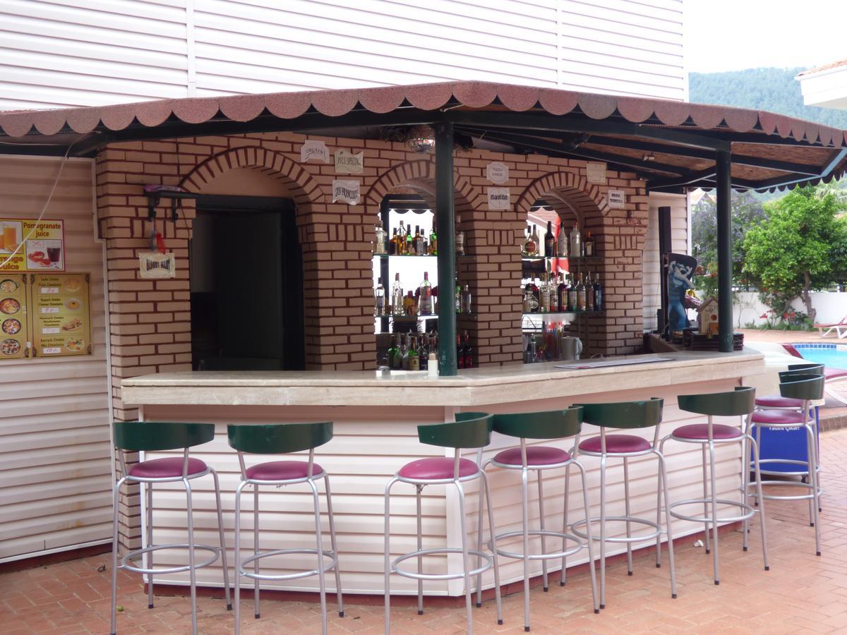 马尔马里斯Avlu 4公寓式酒店 外观 照片