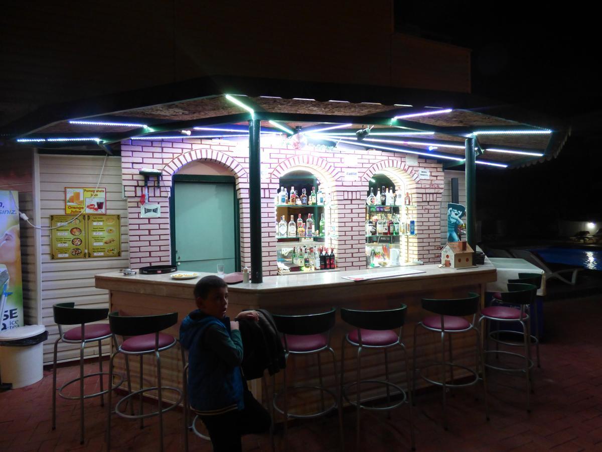 马尔马里斯Avlu 4公寓式酒店 外观 照片